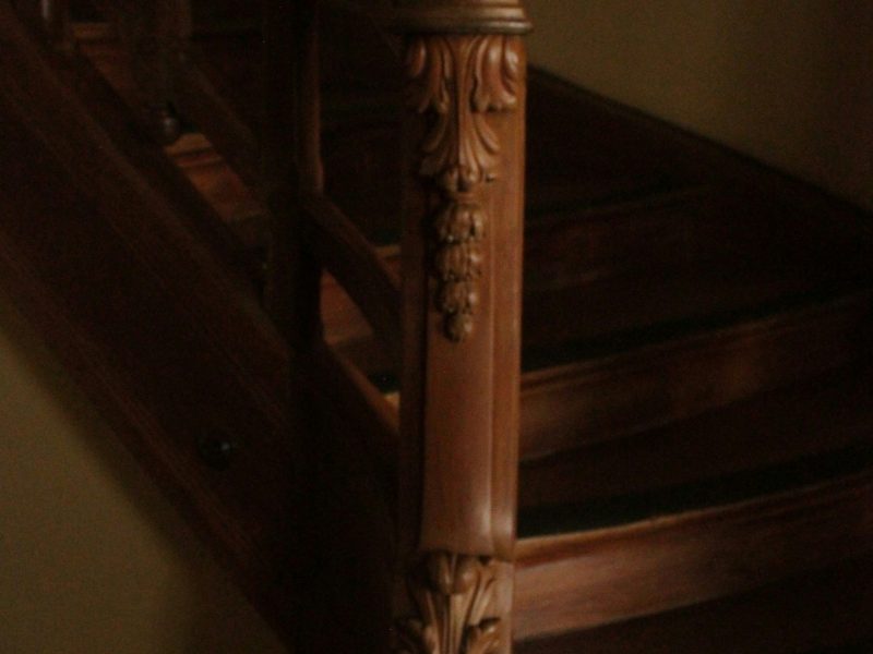 Stair Pillar — Square with Middle Bars