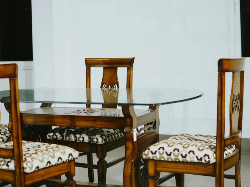 Luxury Polish Finished Modern Chair