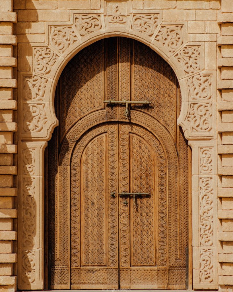 Solid Ash Wood Nordic Main Entrance Door - view 2