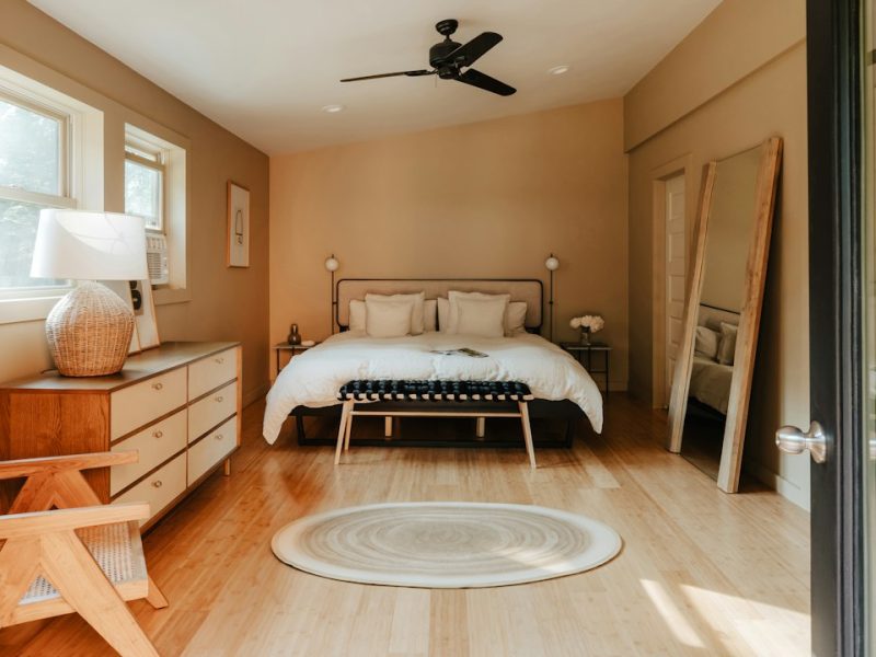 Luxury King Size Solid Sheesham Nordic Bed