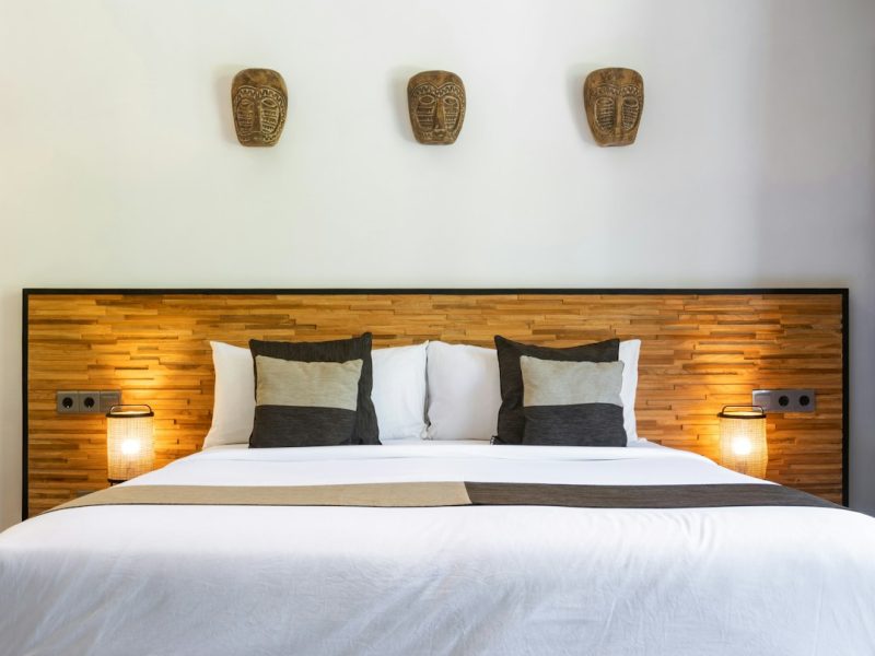 Luxury King Size Solid Sheesham Contemporary Bed