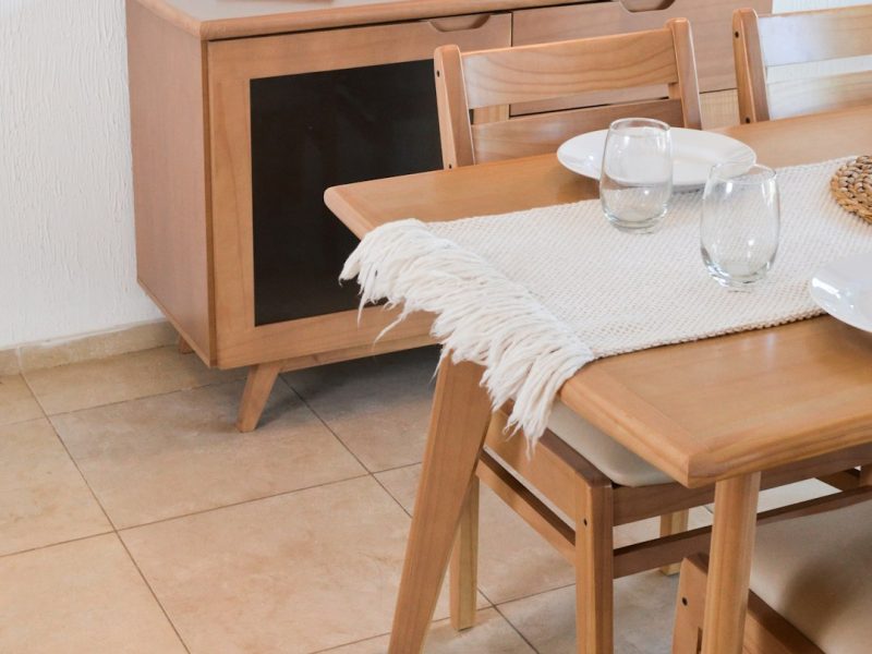 Handcarved Sheesham Modern Coffee Table