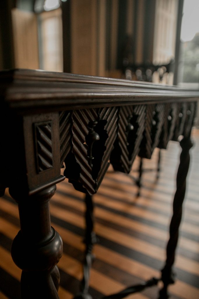 Custom Executive Nordic Conference Table - view 3