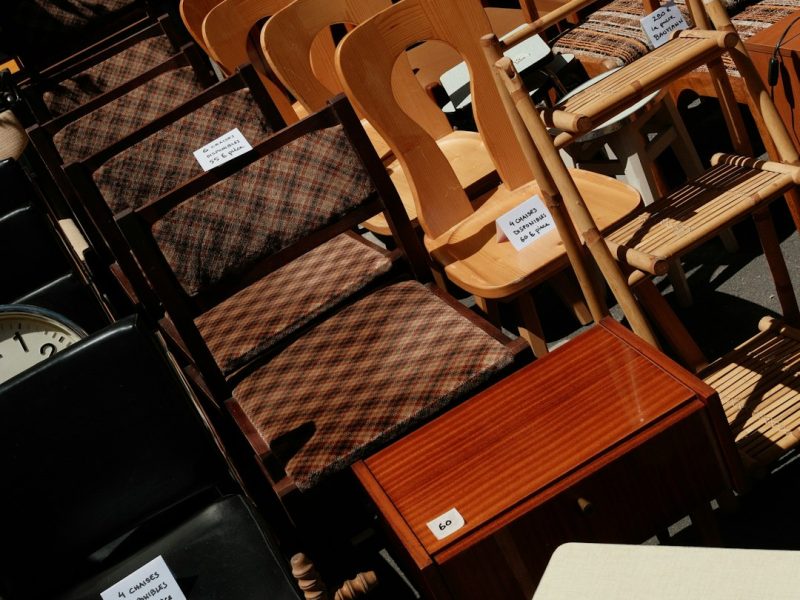 Luxury Polish Finished Modern Chair